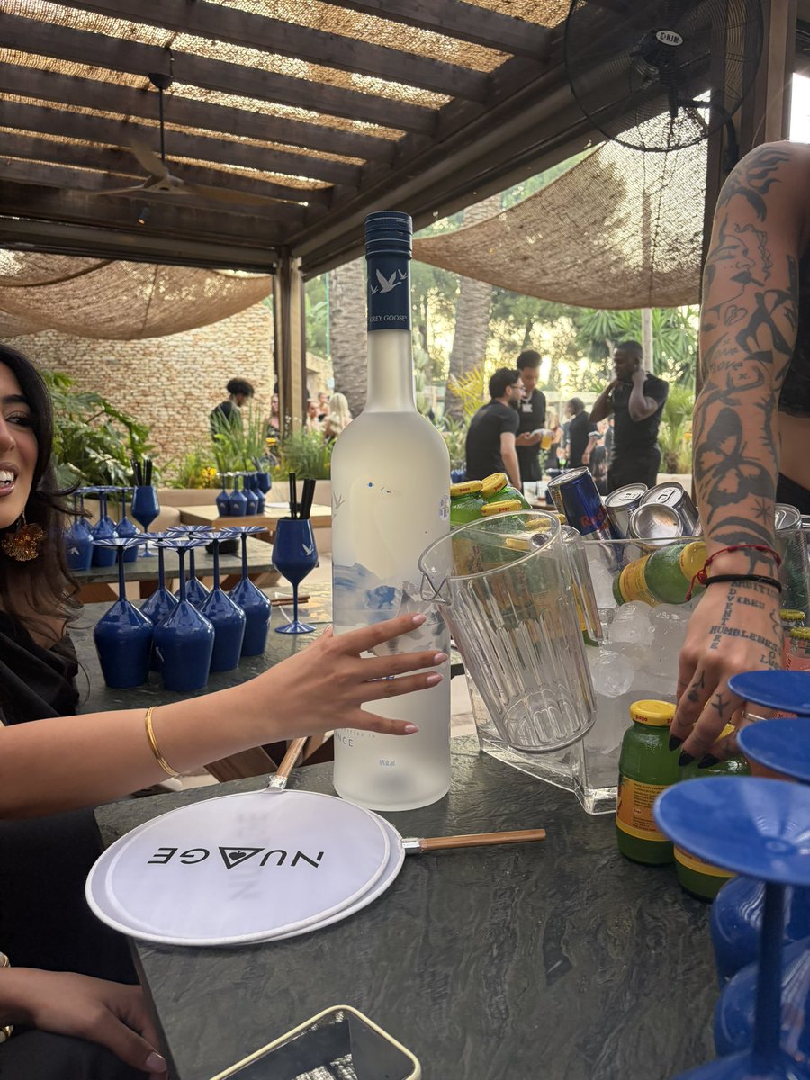 99sls's tweet photo. marbs was fun https://t.co/MPLFAe6e2o