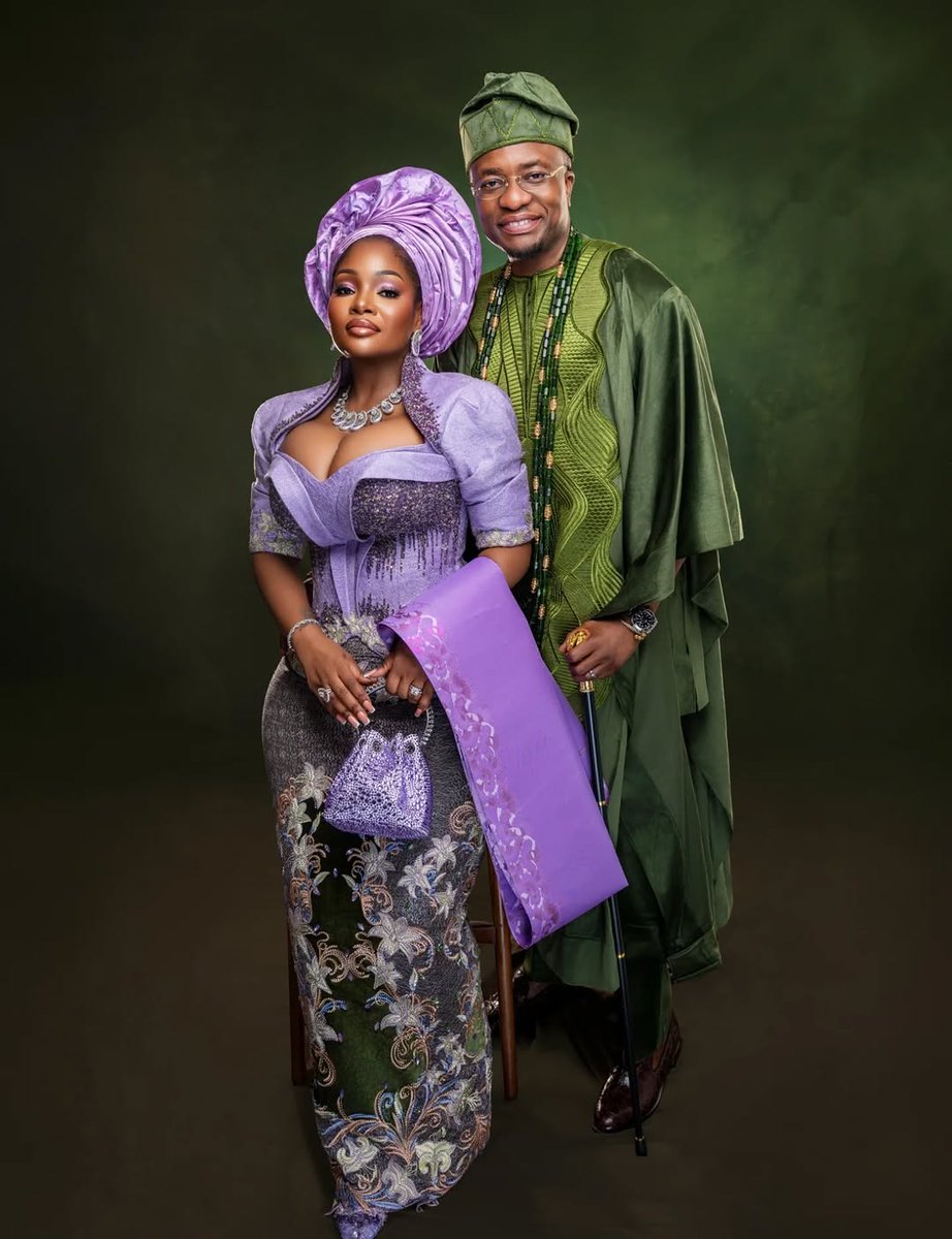 OneJoblessBoy's tweet photo. Happy anniversary Toolz and Tunde Demuren ❤️
