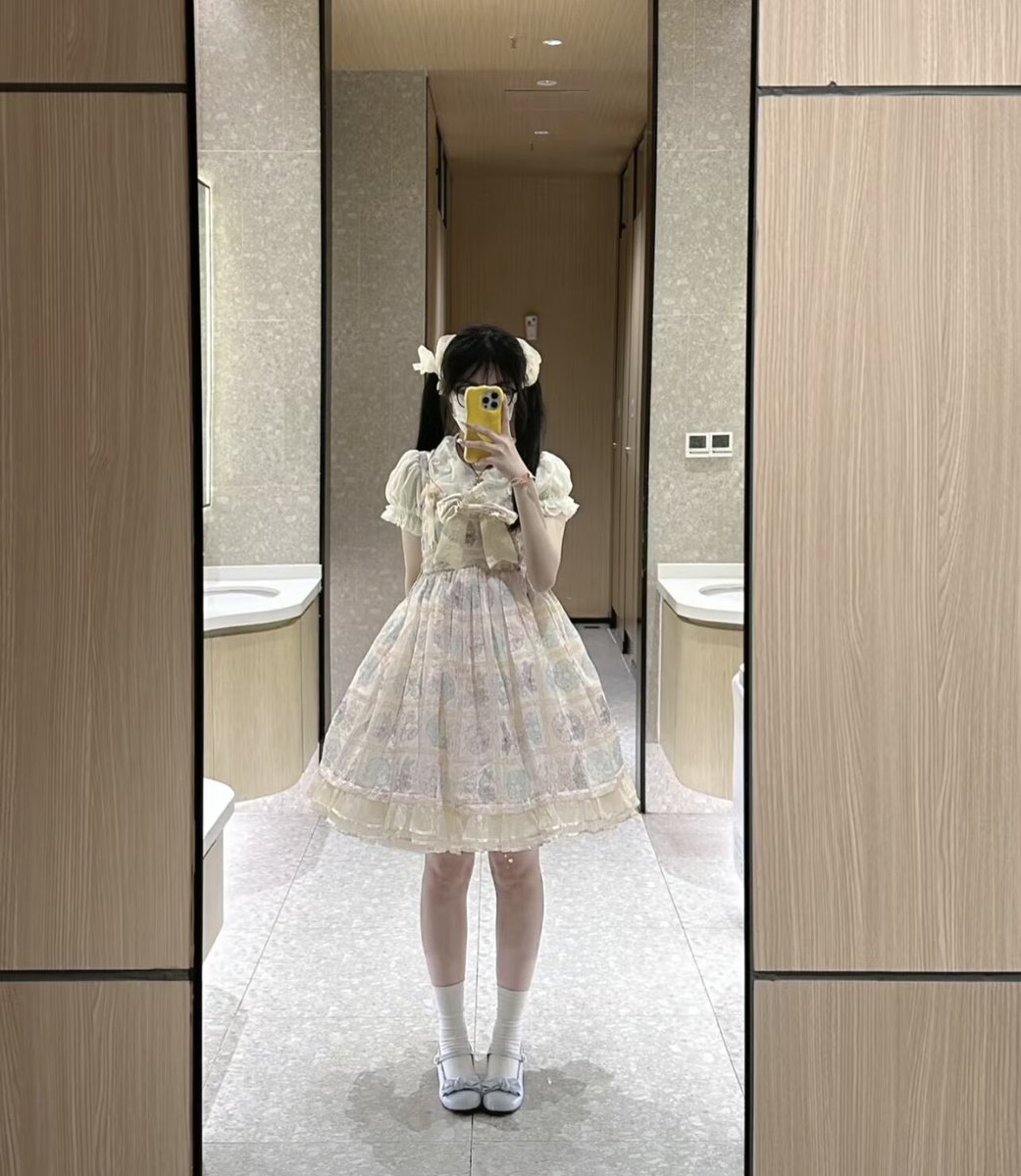 忧郁丝 tweet media
