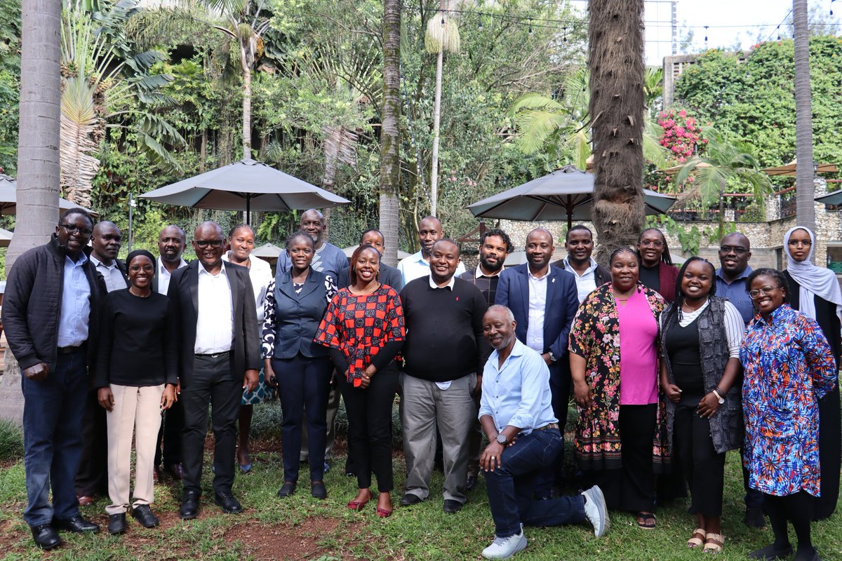 KEMRI_Kenya's tweet photo. The KEMRI- Virus Genomics for Outbreak Response (ViGOR) Project team led by Principal Investigator Prof. Charles Agoti, convened key stakeholders to discuss strengthening disease surveillance and outbreak response across Central and East Africa. https://t.co/SCh1lq1P7l