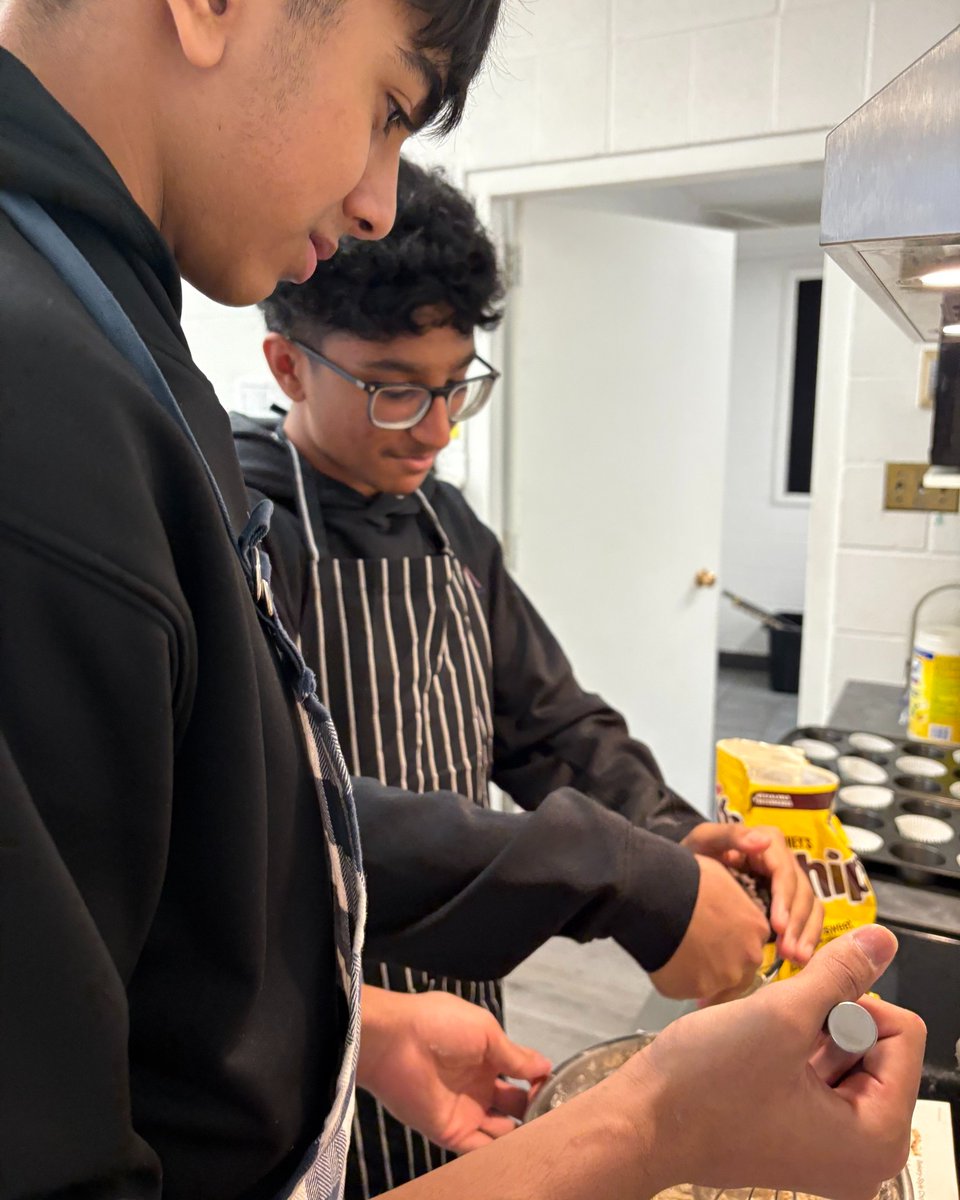 AISCA_AB's tweet photo. Measuring, mixing, and mastering new skills! 🍪
Great to see the Delta West Academy students bringing their #DragonSpirit into the kitchen for a hands-on cooking class. A perfect recipe for building confidence and practical skills!
#HandsOnLearning #StudentLife #CookingClass https://t.co/yuMyGeeTzS