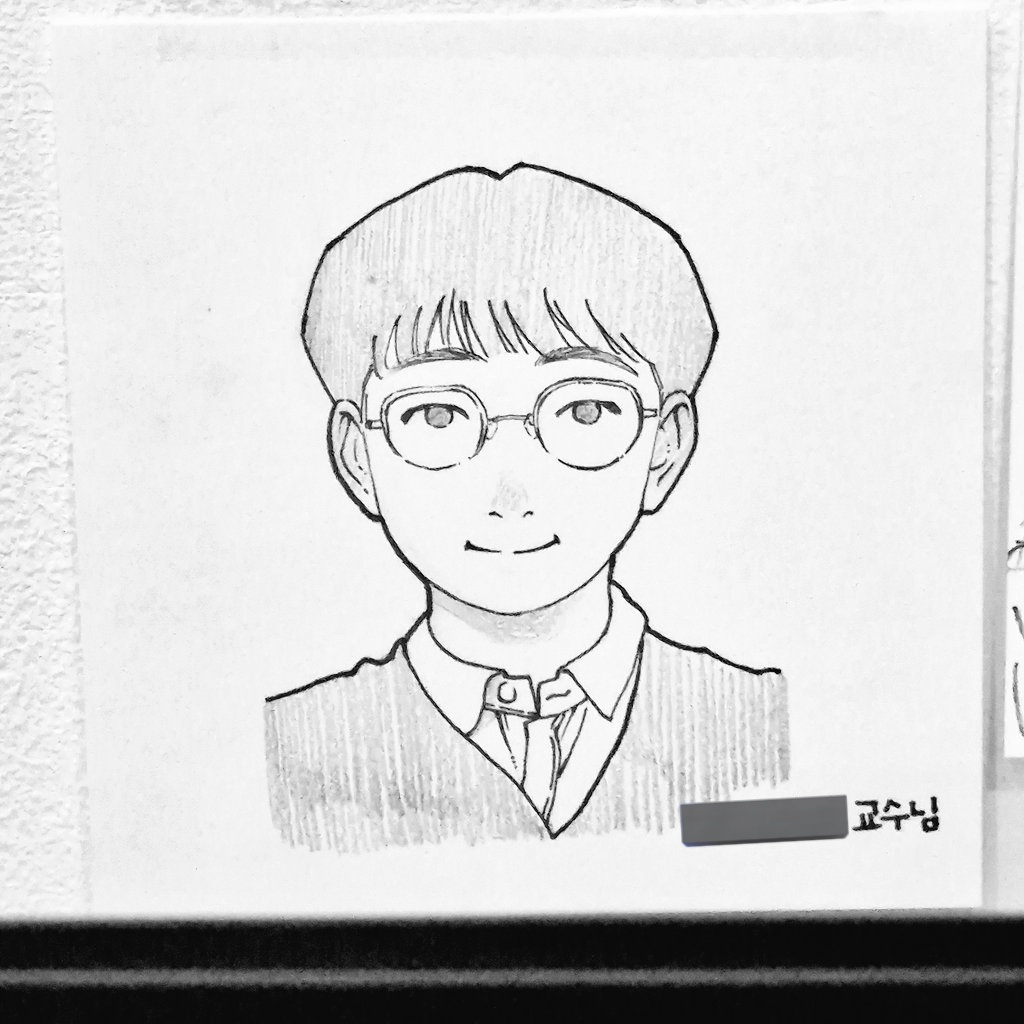 48_hard's tweet photo. 교수님들을 그려서 학교에 붙여뒀습니다 😁 https://t.co/n0JIBJ5OPL