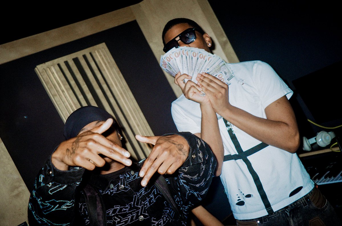 yungkoetez's tweet photo. #xfilez https://t.co/P0AnveagHN