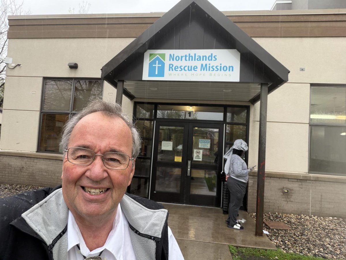nrmission's tweet photo. Blessed to share that Bible study is happening at least once a week at the Mission! Thank you to Pastor Hughes &amp; Cornerstone Baptist (photo credit), St. Michael's Catholic Church, Sacred Heart Catholic Church, RCCG Lord's Temple, and Salvation Army. ✝️🙏 https://t.co/H9meLCTVwH
