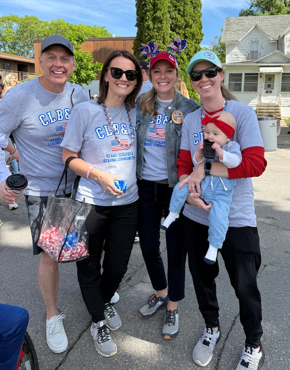 CLBankAndTrust's tweet photo. We had such a blast participating in the Band Fest parade last weekend and celebrating our country's 250th year! We were honored to receive 3rd place for the Grand Marshal award as well. What a sweet kick start to summer! https://t.co/jFTxk29LMP