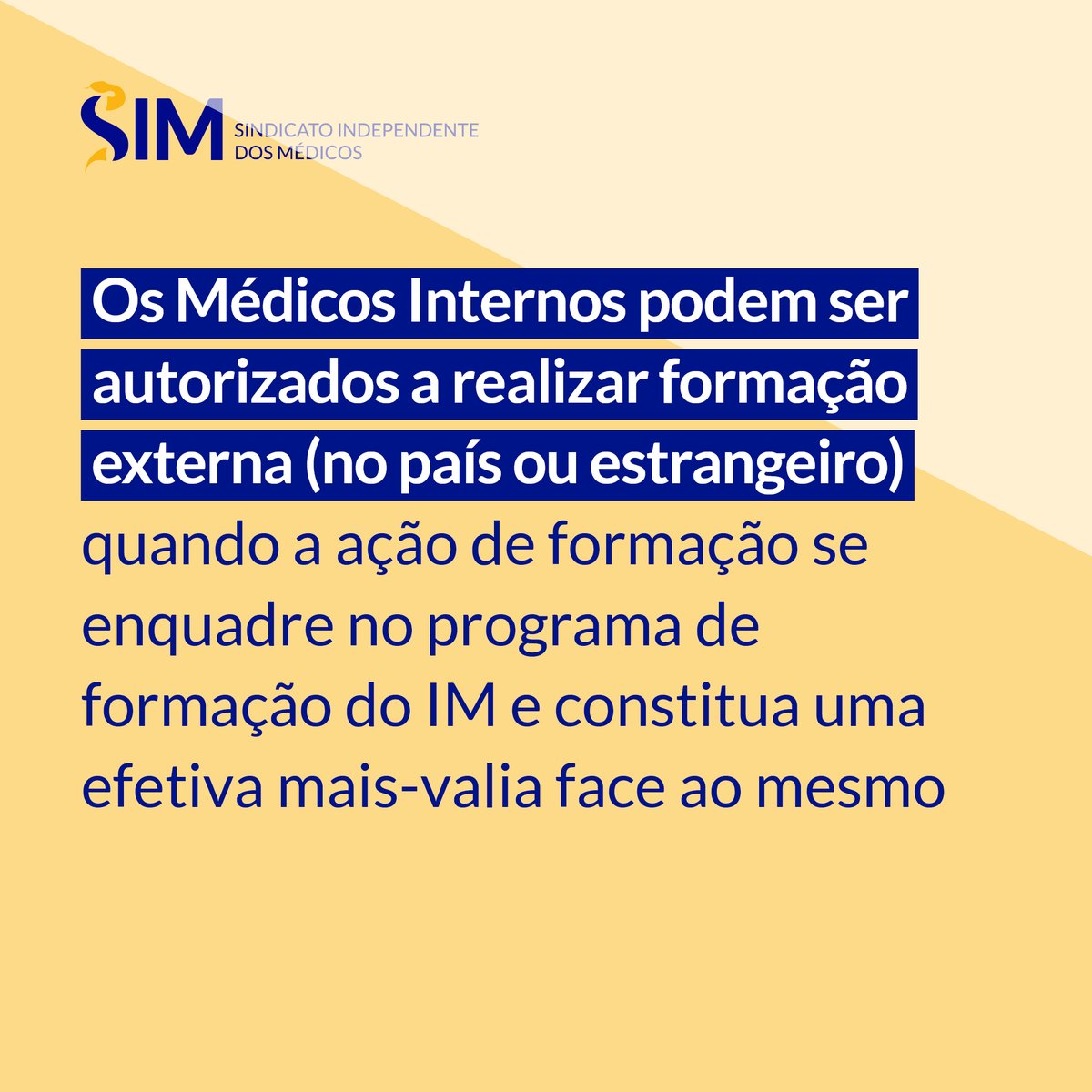 simedicos's tweet photo. Internato Médico: será possível realizar formação fora do serviço de colocação?

Os Médicos Internos podem ser autorizados a realizar formação externa (no país ou estrangeiro) quando a ação de formação se enquadre no programa de formação do IM e constitua uma efetiva mais-valia face ao mesmo.

A duração máxima do estágio, período de estágio ou duração total de estágios realizados ao longo da formação médica, não pode ultrapassar, de forma sequencial ou interpolada, 12 meses, salvo quanto aos períodos de formação que devam ser cumpridos, obrigatoriamente, em local distinto do de colocação. Para estágios com duração inferior a 30 dias os pedidos de autorização devem ser efetuados com antecedência mínima de 15 dias, devendo incluir parecer do orientador de formação, do diretor de serviço e do diretor do internato. A autorização é concedida pelo órgão dirigente máximo da instituição de colocação do médico.

Para estágios com duração superior a 30 dias, o pedido, além dos pareceres referidos no parágrafo anterior, tem também de incluir um parecer técnico da OM, e deve ser apresentado com antecedência mínima de 60 dias, sendo este analisado e autorizado pelas CRIM. Autorizada a formação externa, o Médico Interno mantém a respetiva remuneração base, mas carece de direito a pagamento de ajudas de custo, subsídio de transporte, ou quaisquer outros encargos.

As ações de formação que duram um mês ou mais, implicam a apresentação de um relatório, a entregar no prazo de um mês após a conclusão da mesma, que integrará o processo individual do Médico Interno após leitura confirmada pelo diretor de serviço ou coordenador de internato (o relatório tem de ser visado).

Pode consultar esta e outras informações relevantes no Livro do Médico Interno do SIM, disponível para consulta no website.

Aceda aqui ➡️ https://t.co/Nt3xGmzDsQ.

#SIM #SIMedicos #Medicos #Saude #SNS