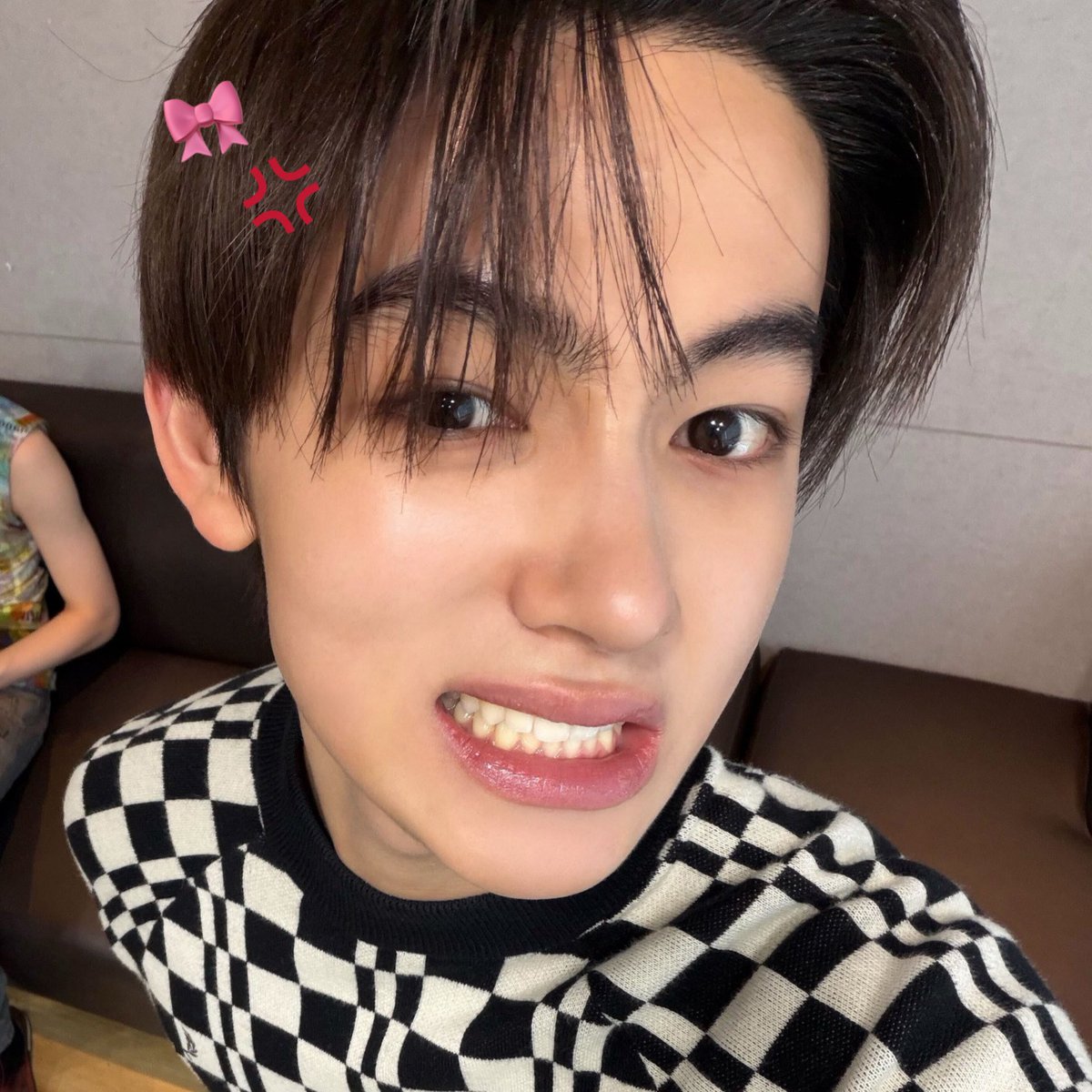 saechylla :3 tweet media