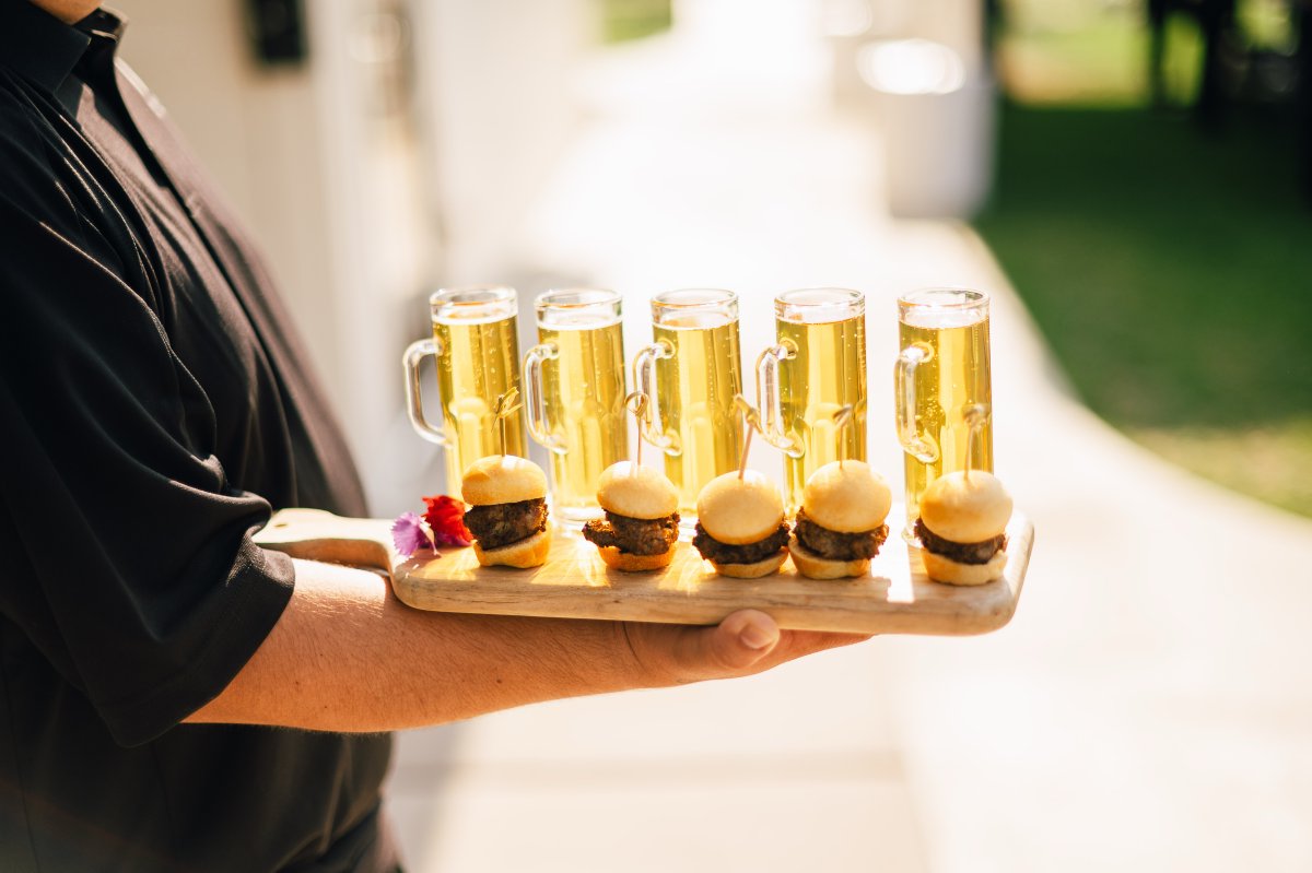 DAmicoEvents's tweet photo. A study in balance: Bite-sized burgers, perfectly matched mini beers, and just enough indulgence. Cheers to #NationalBurgerDay! https://t.co/wGhvh2pX4s