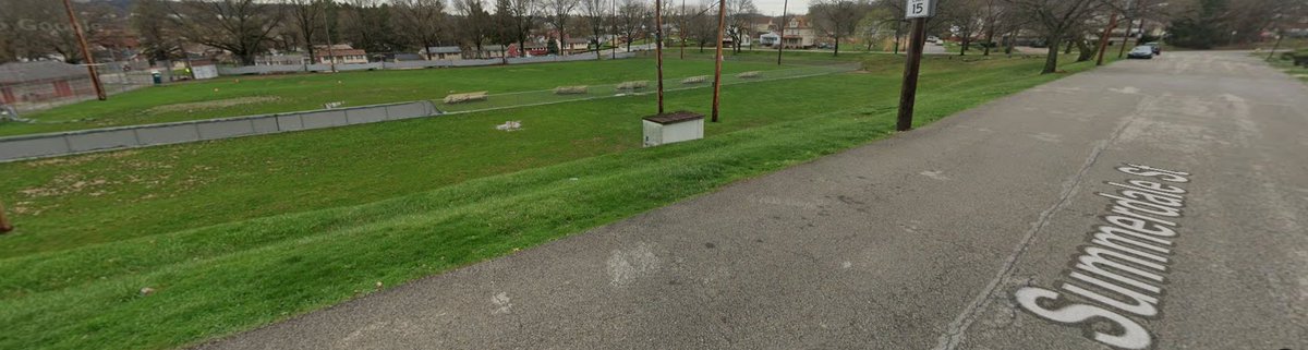 danielgilman's tweet photo. Great job by city crews. There is now a sidewalk along Chartiers Park to allow for safer access to the park and playground https://t.co/KxbxIWZ9SK