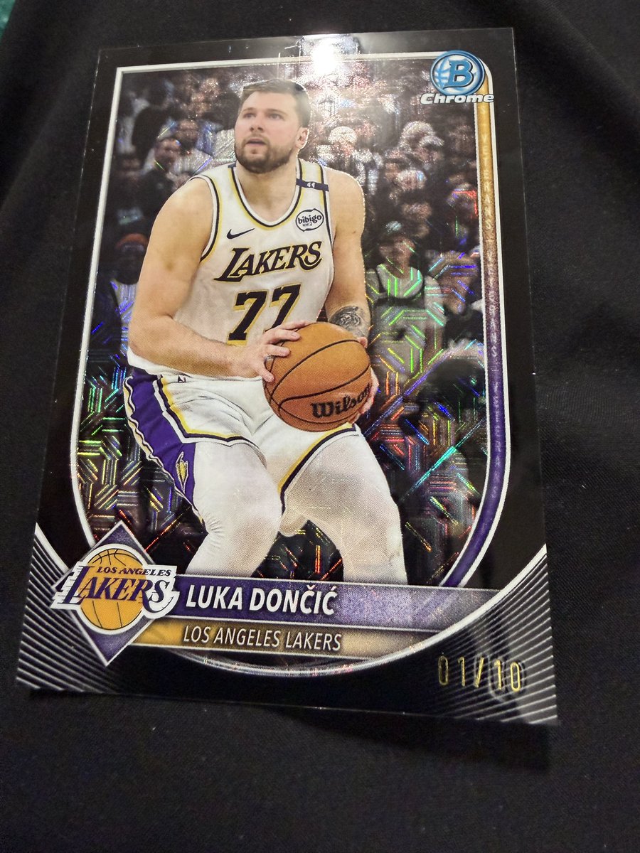 Mjack771's tweet photo. Can anyone help me as to what the value is or what I should try to ask for it? Can’t find anything anywhere? Thanks https://t.co/BLkAAFq8Ug