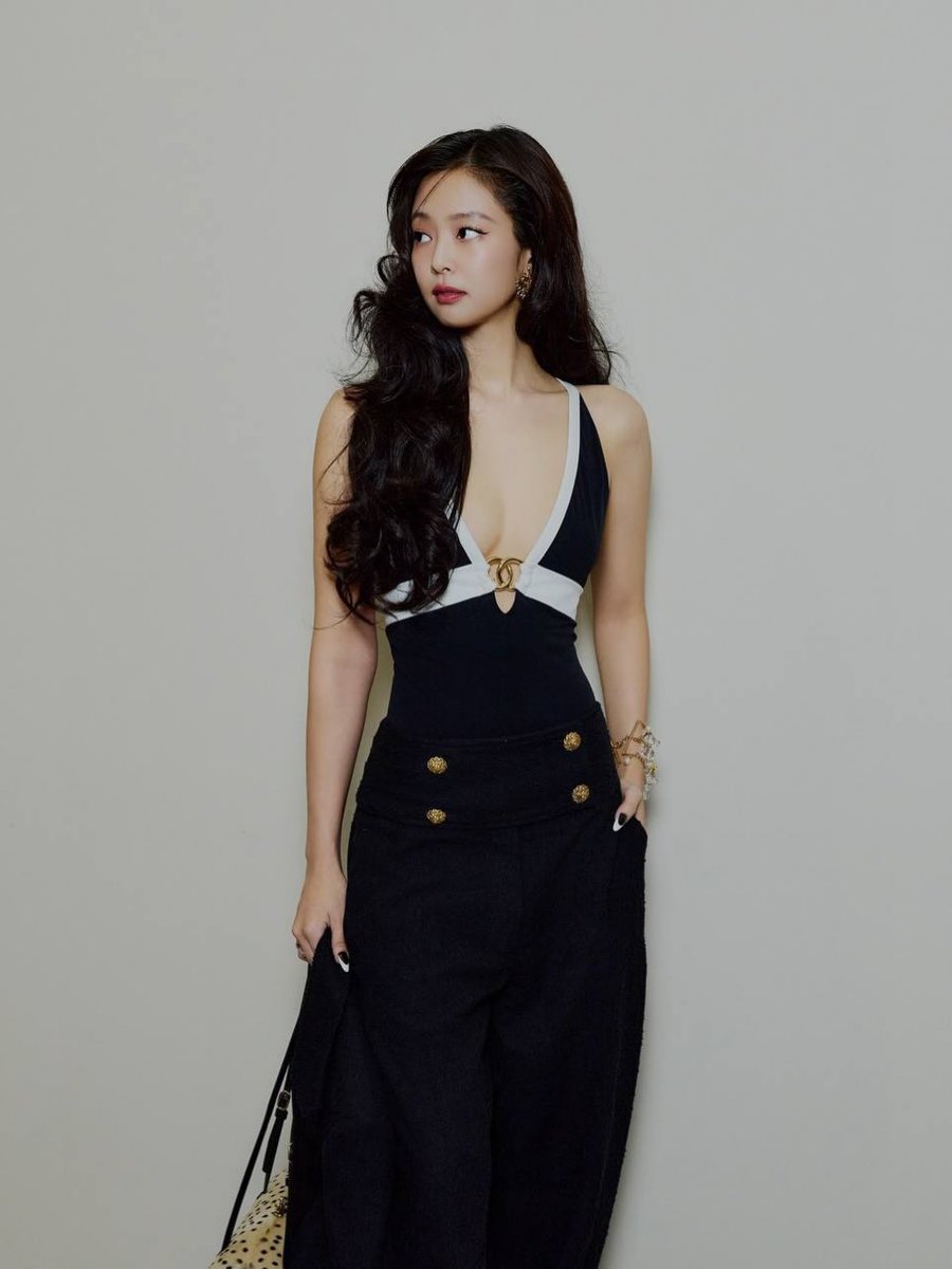 oaddatelier's tweet photo. WON YOUNG SEO at @CHANEL MDA 2026 SHOW in SEOUL

#WONYOUNGSEO #서원영 #Chanel #OA https://t.co/eHozZsZJzm