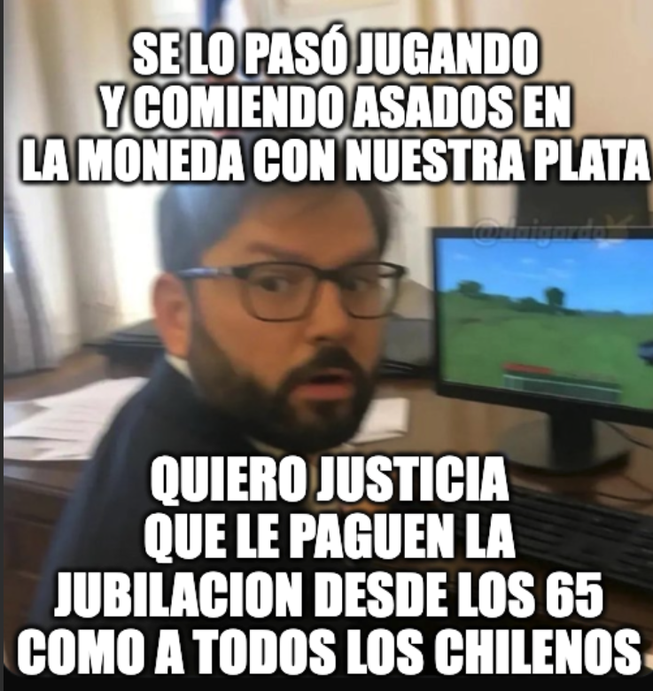 chilerecha23709's tweet photo. Ayúdenme a que éste pajarraco no se la lleve pelada... etiquete a quien quiera pero que se sepa lo que piensa todo Chile @LAMANOINVISIBL https://t.co/xQEjn52t3z