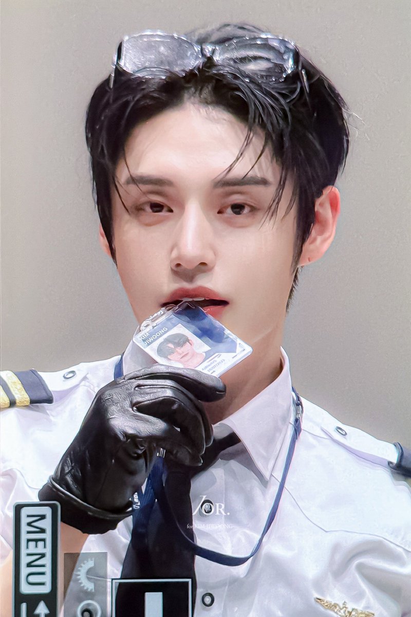 𝐈𝐎𝐑 tweet media