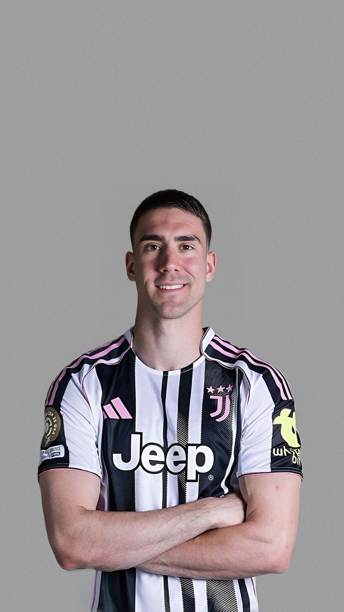 Tony👨🏼🍳• Chiellini out• tweet media