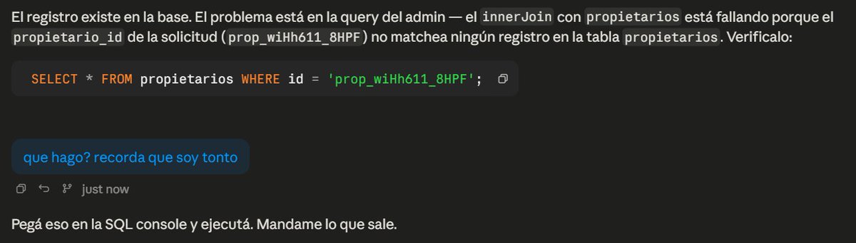 tvidal77's tweet photo. chateando con mi dueño https://t.co/sLcvKMsxLO