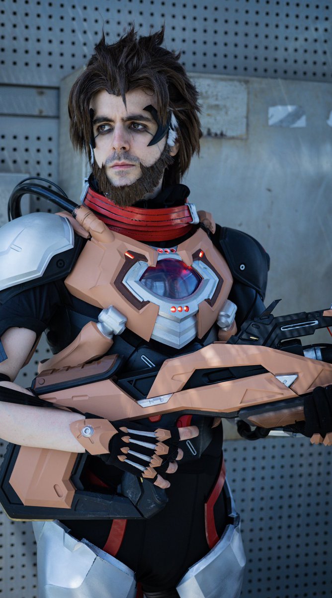 NeoExeVT's tweet photo. Search and Destroy

Featuring a functioning Chernobog. Emre has now become one of my most loved cosplays.
I was blown away this recent MCM with the amount of love and appreciation I got, being such a new character to Overwatch . #emre #Overwatch @PlayOverwatch https://t.co/XTNUj7lj1x