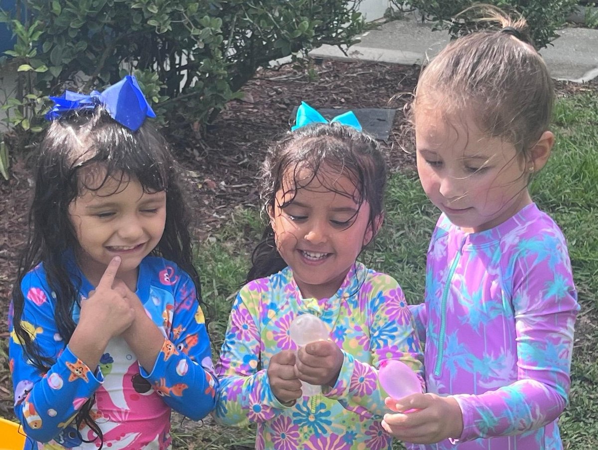 StMarthaCS's tweet photo. P3 &amp; P4 were soaking up the last days of school with a fun-filled water day! 💦 https://t.co/XlfwG12bxn