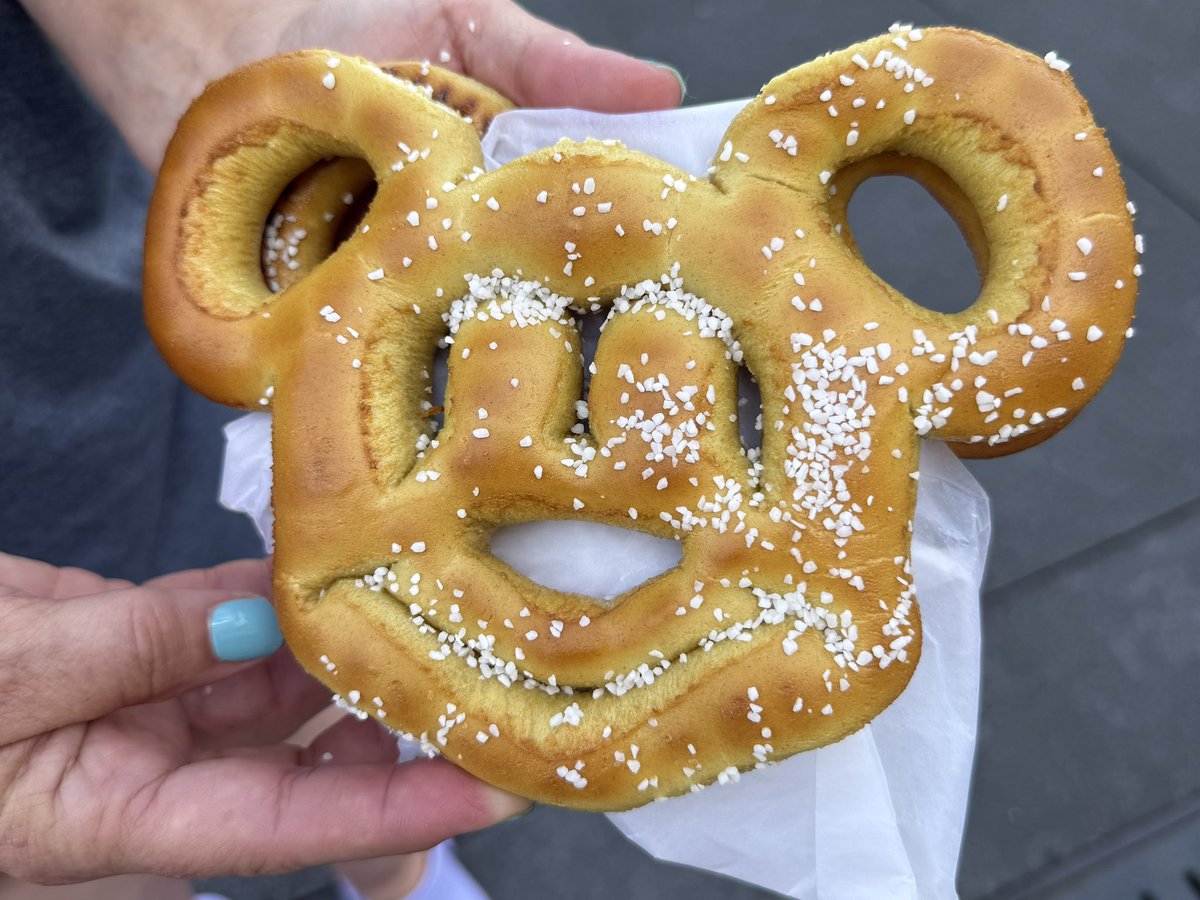 DonHelbig's tweet photo. A Mickey pretzel is basically a required part of a Disney day. https://t.co/3cM6bsKz9V