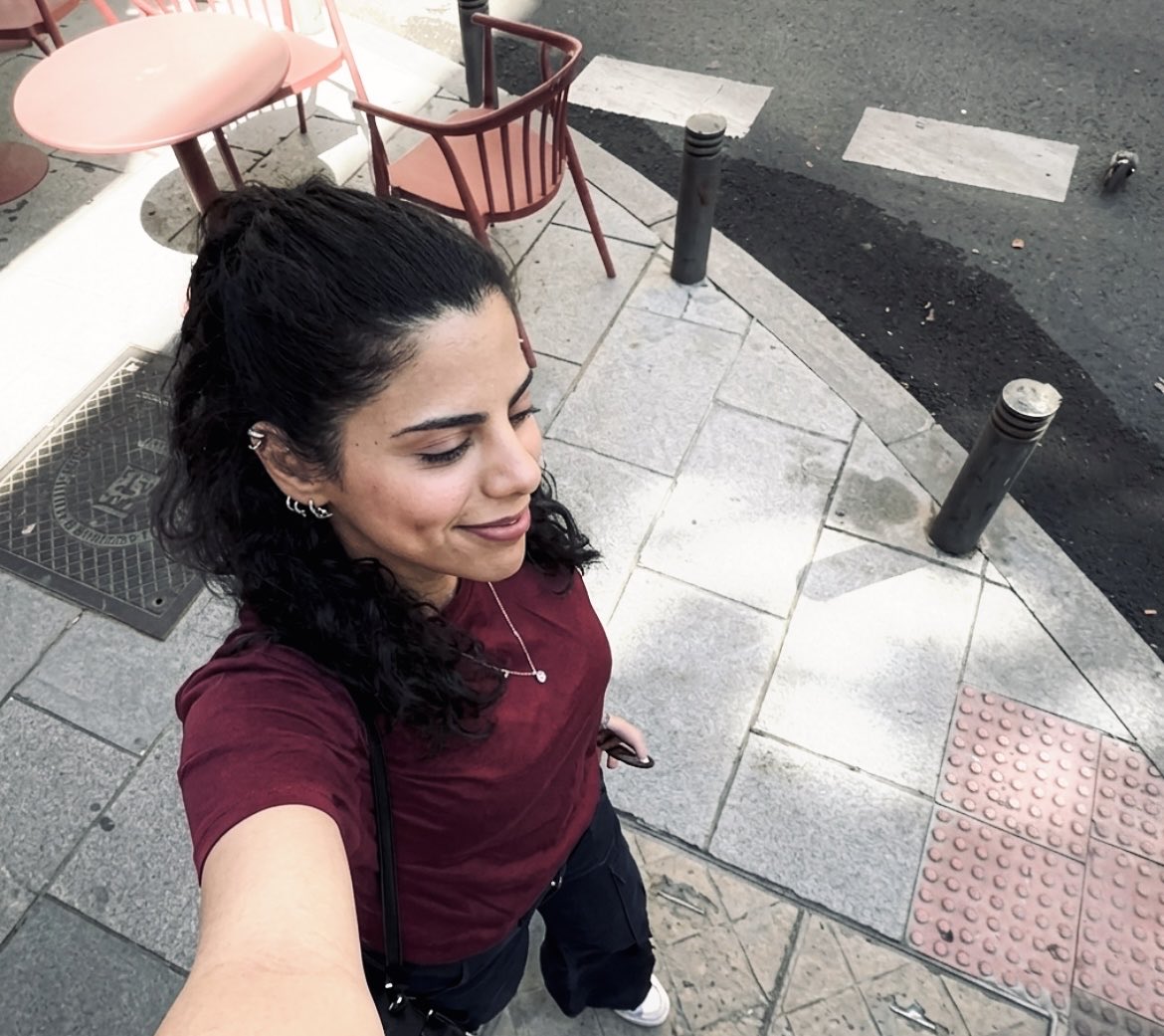 muix4i_'s tweet photo. الخد ينباااس❤️❤️ https://t.co/TT5F5NCSdF