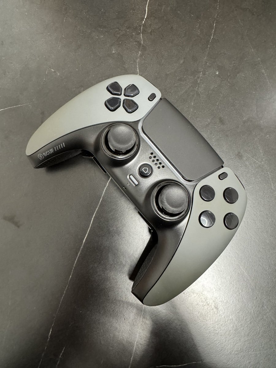 controllerlab_'s tweet photo. Installation et calibrage joysticks Hall Effect TMR + réparation clic souris pour @vsyntz_ ! https://t.co/3Mok6k6mYh