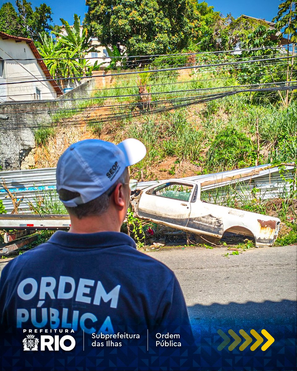 subilhasrio's tweet photo. Os veículos removidos estavam abandonados há longos períodos e comprometiam a circulação de pedestres e motoristas em diversas ruas da Ilha. https://t.co/04HUb7h5vD