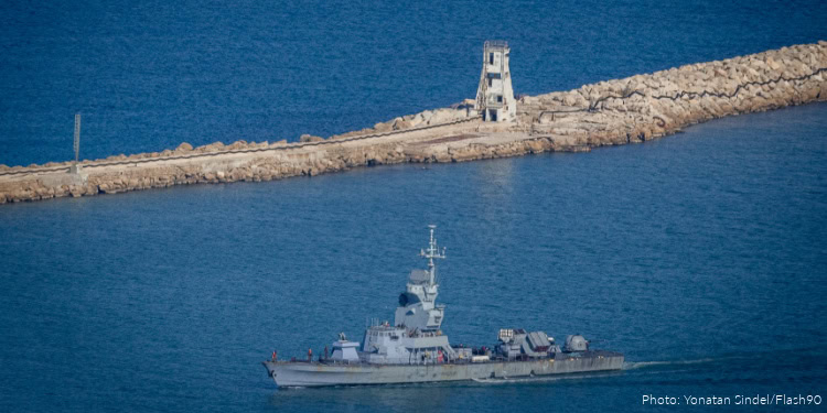 StandforIsrael's tweet photo. The U.S. carried out defensive strikes in southern Iran while the IDF launched strikes near Beirut.  

Read more at: https://t.co/XTqXs4Bk2E https://t.co/LhPdx5ZD0x