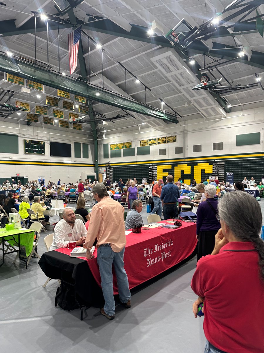 FredCountyExec's tweet photo. The 5th Annual Senior Resource &amp; Education Fair brought together seniors, caregivers, &amp; +70 healthcare &amp; community partners from across Frederick County. The event gave attendees an opportunity to connect with local resources and services that support independence &amp; well-being! https://t.co/yMNMzKZc4i