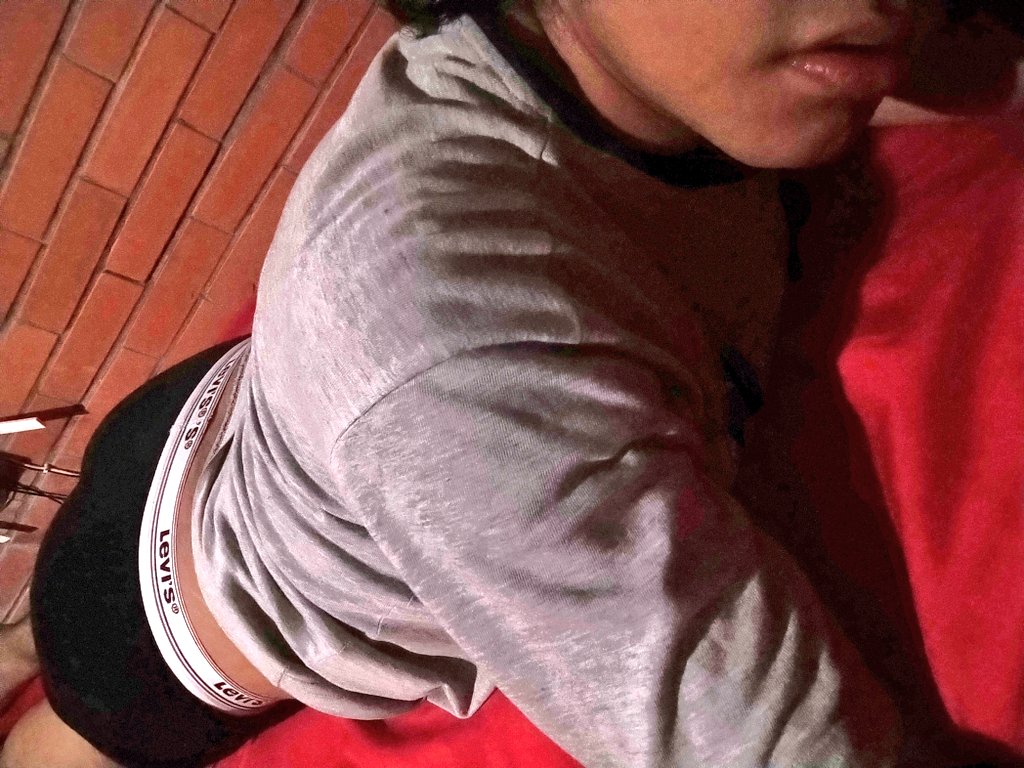 dicksriderr's tweet photo. @TaxMasterB yooo, quiero ser tu zorrita humillada, papi https://t.co/ZiSp6AOL5J