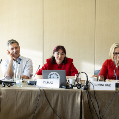 the_IRU's tweet photo. 𝗦𝗵𝗮𝗽𝗶𝗻𝗴 𝗿𝗼𝗮𝗱 𝘁𝗿𝗮𝗻𝘀𝗽𝗼𝗿𝘁!
  
Terrific insights and discussions today during the IRU passenger and goods transport councils. 
 
A BIG thank you to our speakers and members. 
  
See you tomorrow for the General Assembly! https://t.co/WX5PELt6TS