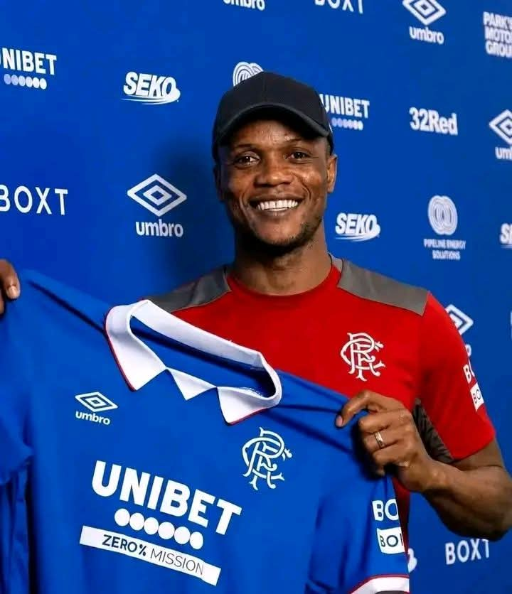 BennettFamVlog's tweet photo. 🚨🔵 𝐎𝐅𝐅𝐈𝐂𝐈𝐀𝐋: 

Glody Lilepo has completed his move to Rangers from Kaizer Chiefs! 🇨🇩✈️

The attacking star joins the Scottish side on a 3-year contract after Rangers reportedly agreed a R25 million deal with Amakhosi 💰🔥

Fans started suspecting something was happening when Lilepo posted emotional farewell messages on Instagram earlier this week 👀📲

Chiefs management accepted the offer after the player expressed his desire to make the move, especially with his contract heading into its final season ⏳

A huge opportunity for Lilepo to shine in Europe! 🌍💙
Thank you for the memories at Naturena and all the best in Scotland 👏🔥