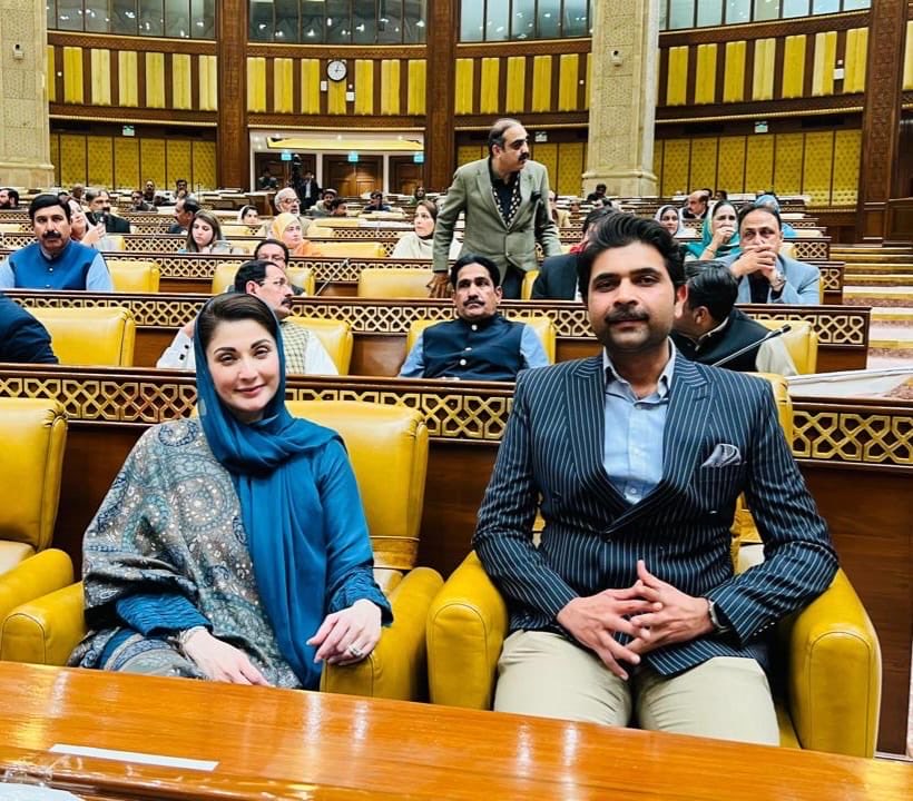 HaiderS_PP20's tweet photo. وزیراعلیٰ پنجاب مریم نواز صاحبہ آپکی ناسازیٔ صحت کی خبر سن کر دلی دکھ ہوا۔
اللہ تعالیٰ سے دعا ہے کہ وہ آپ کو جلد از جلد مکمل صحتِ کاملہ عطا فرمائے، اللہ پاک آپ کو ہمت، طاقت اور لمبی صحت مند زندگی عطا فرمائے تاکہ آپ اسی جذبے کے ساتھ عوام کی خدمت جاری رکھ سکیں۔
@MaryamNSharif https://t.co/oGO2jFyjc4