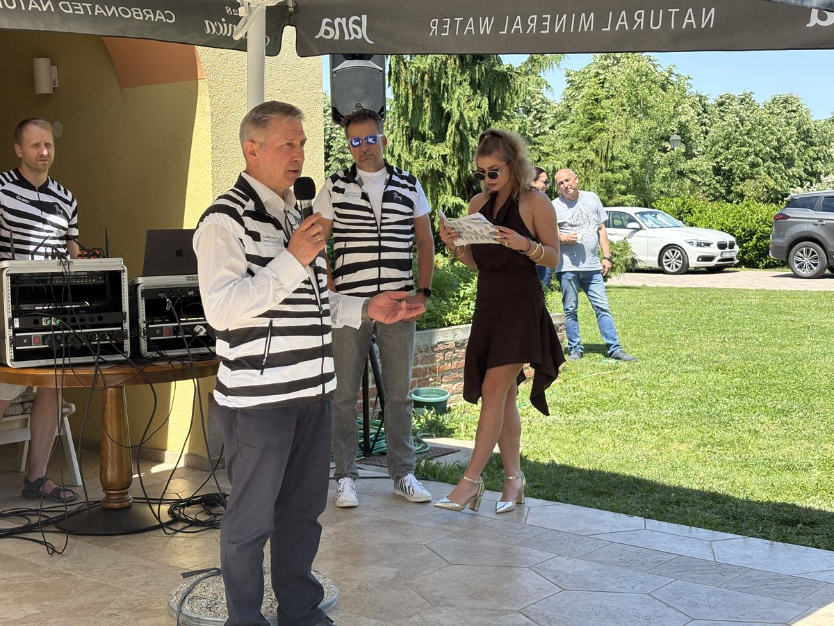 Zebra_systems's tweet photo. Dnes na konferenci Zebra BeMSP! ve slunném chorvatském Záhřebu, kterou pořádáme pro partnery z regionu Adriatics. Letos i za laskavé přítomnosti obchodního atašé českého velvyslanectví 😎🦓🇭🇷🇨🇿 https://t.co/RlcjpquZmx