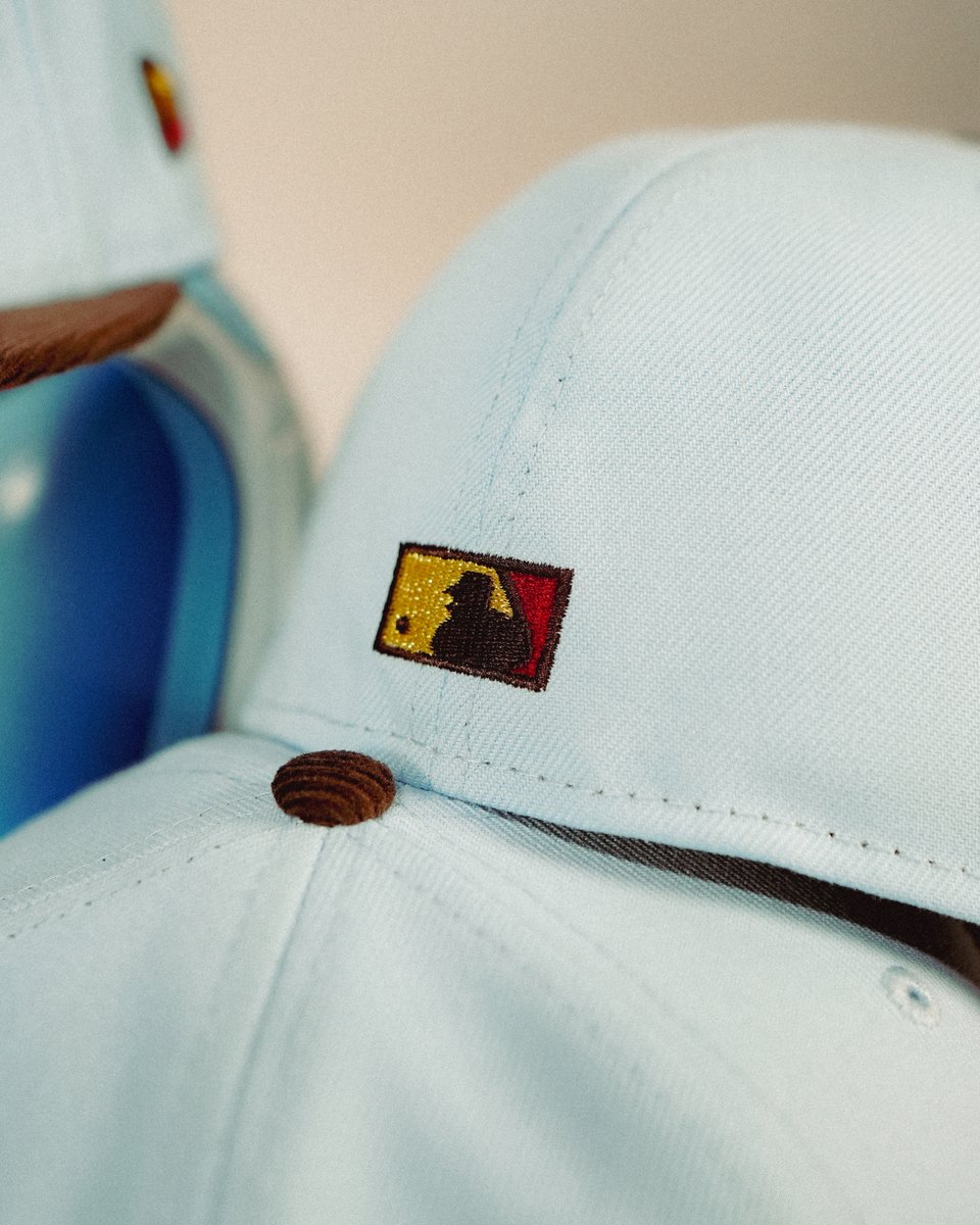 TBGeneration's tweet photo. better+ Astros "Argento"
Mens Size 7-8 ($55.99)

Inspired by the World Cup team that you ether love... or love to hate 🌞

Available 5/31 In-Store @ 12 PM CST
First Come, First Serve 

Online 6/1 Online @ 9 AM CST
First Come, First Serve

MADE IN BANGLADESH https://t.co/22uP1RhQfQ