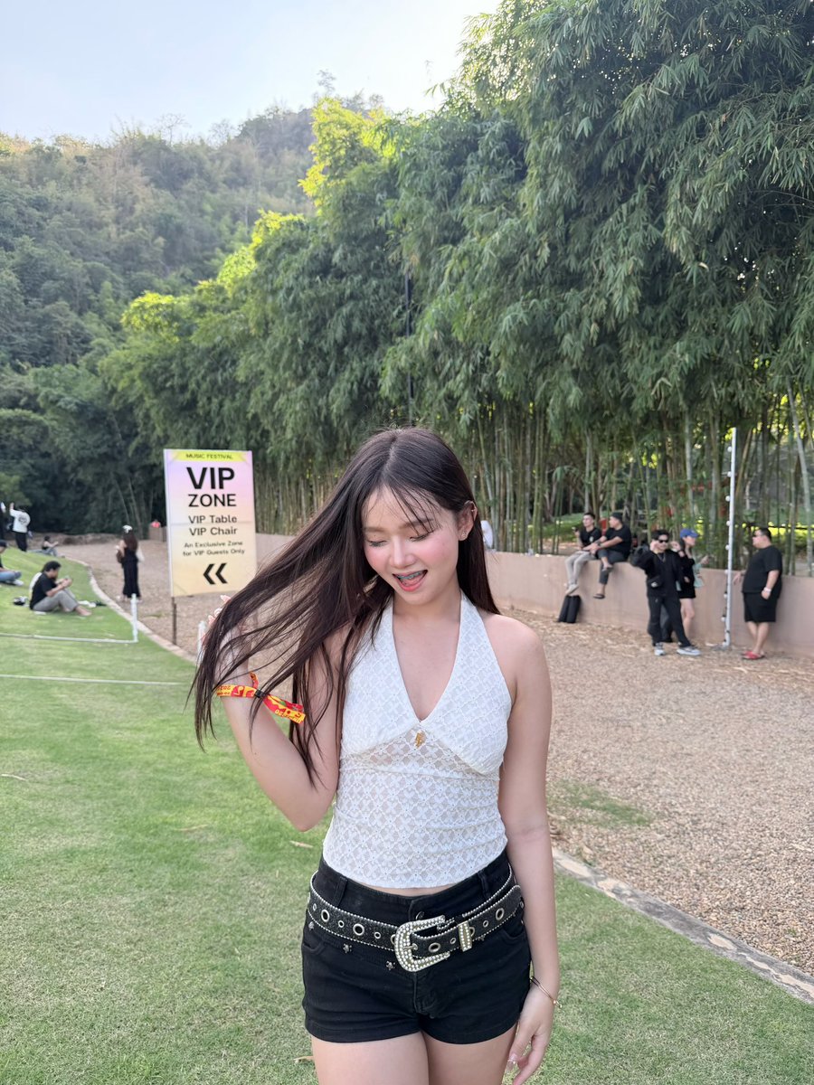 narayyin's tweet photo. แจกไอเทมผิวใสขึ้นจริง ไม่จกตา
ใช้รวมๆกัน บอกเลยว่าตอนแรกผิวคล้ำมากๆ+กรรมพันธุ์ไม่ได้ขาวตั้งแต่เกิด มาดีขึ้นเพราะดูแลตัวเอง สครับผิว ทาครีม ต้องขยัน!!!!! https://t.co/hH4Csaknre