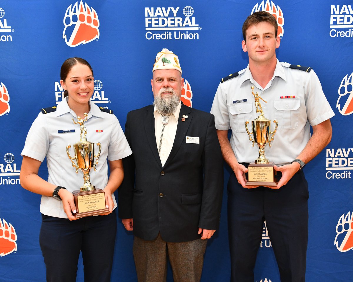 CG_Athletics_'s tweet photo. We honored our senior cadet-athletes in Billard Gym at our annual athletics awards ceremony! Congrats and thanks again to the Class of 2026 for their incredible contributions and accomplishments!

📸 Brad Clift

#SemperP #StaySleuthy🐻 #GoBears https://t.co/nTDoPDB7bT