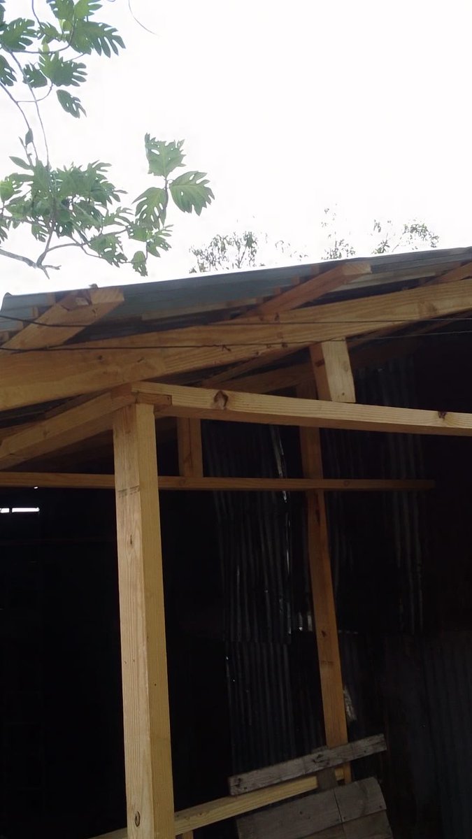 CPADBRD's tweet photo. Un techo digno es tranquilidad para cada familia. Seguimos llevando soluciones reales a los barrios, escuchando a la gente y trabajando por comunidades más seguras y humanas. 🏠✨ #TechoDigno https://t.co/Nkvfk2Mofs