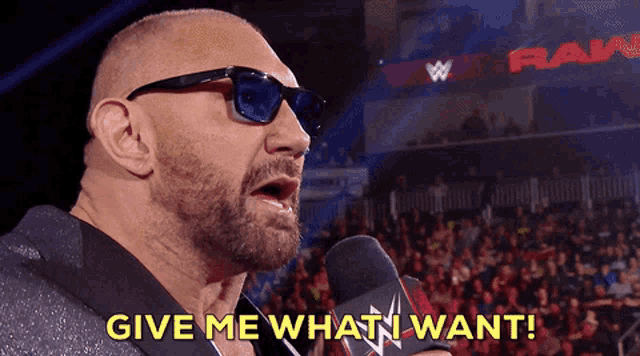 senjanzi's tweet photo. Meme #82 comes courtesy of noted Batista fan @cena17thszn . Credit where it is due even if he's sadly given up on Oida FC these days 😔 https://t.co/cv68iL80OZ