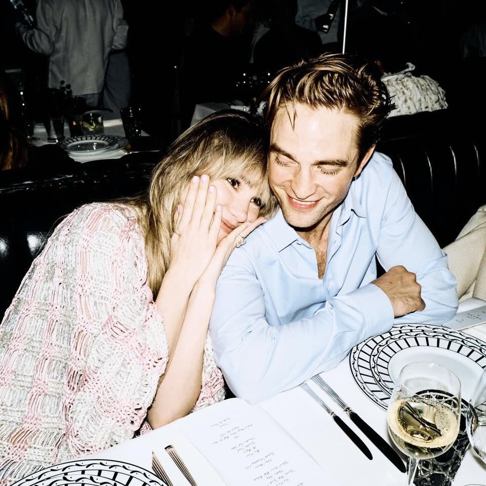 Robert Pattinson Photos | Fansite tweet media