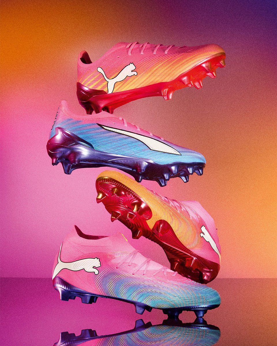 PUMAmexico's tweet photo. FUTURE para crear, ULTRA para definir. Showtime Pack ya disponible. Put on a show! https://t.co/11YNn3AoJo