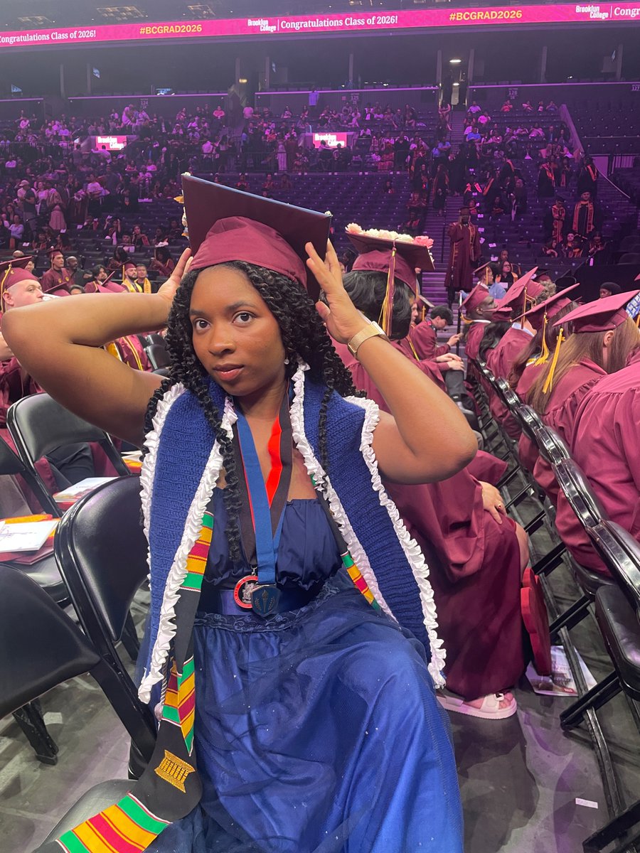 reneerules567's tweet photo. hats off and congratulations to me!!! #bcgrads2026 #graduationszn #bachelorsdegree #classof2026
๐ https://t.co/j0x98bvDJQ