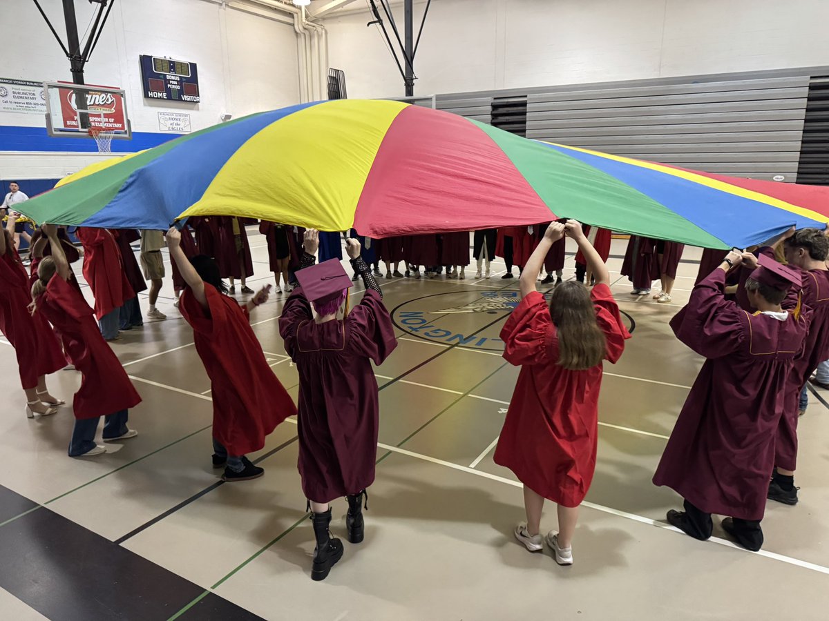 BES_PE's tweet photo. When the seniors ask to do the parachute one last time 💙 Congratulations to the class of 2026! You’ll do great things! @Boone_County https://t.co/BT9j2nfBxR