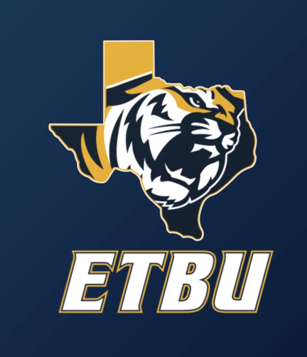 Jon5thanSm1th's tweet photo. After a great conversation with @kinchen_donald i am blessed to receive my second offer from ETBU !

@CoachLouRod @LoganTillman @STATECHAMP_JOE @CoachHageyIII @_CoachROB__ @iCoachTheHAWGS https://t.co/pC5nbw1a8D