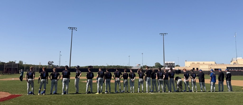 ENKnights's tweet photo. Getting ready to take the field for the IHSAA Baseball Sectionals!  East Noble vs . Bishop Dwenger.  Hosted by DeKalb - 5:00pm start.  GO KNIGHTS! ⚾️ https://t.co/eDSjelOOm9