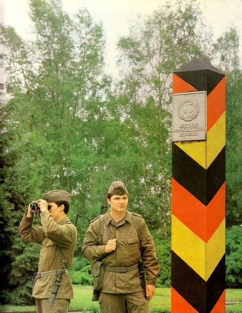 GDRvisuals's tweet photo. Once upon a time on the East German border https://t.co/BscjP2YDyZ
