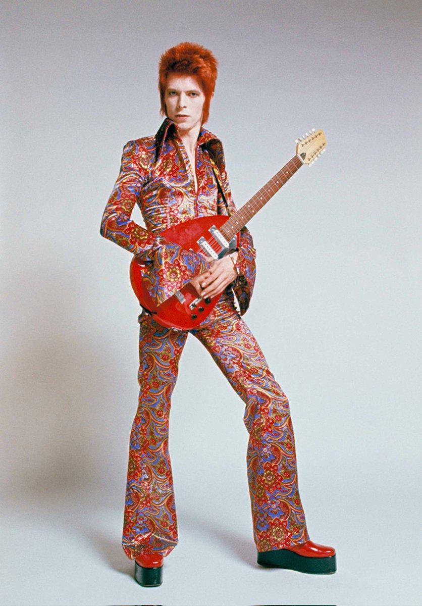 MansonDavid78's tweet photo. @bushontheradio That's fuckin Bowie 👀 https://t.co/2DI91UTkvZ