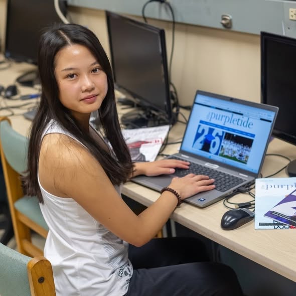 fcpsES's tweet photo. 📰Zoe Ligairi y Lizzie Sun están dejando huella a través del periodismo estudiantil.
Sus historias y liderazgo les han valido importantes reconocimientos estatales
📖Conoce más sobre sus logros: https://t.co/V6PF2COoYB https://t.co/hnS7LPccVi