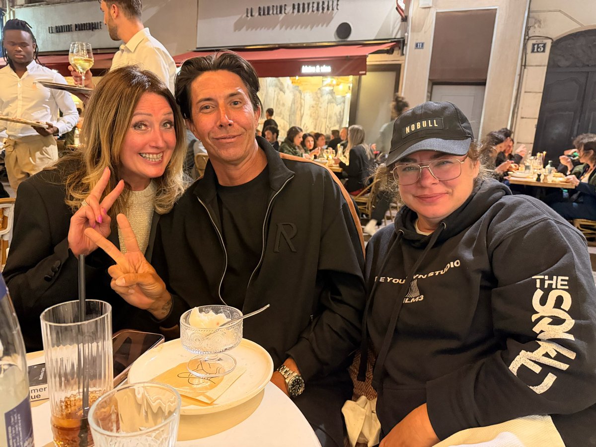 SlpooleGF's tweet photo. Cannes was delightful as always 🔥❤️ https://t.co/qOdHcrTDu7