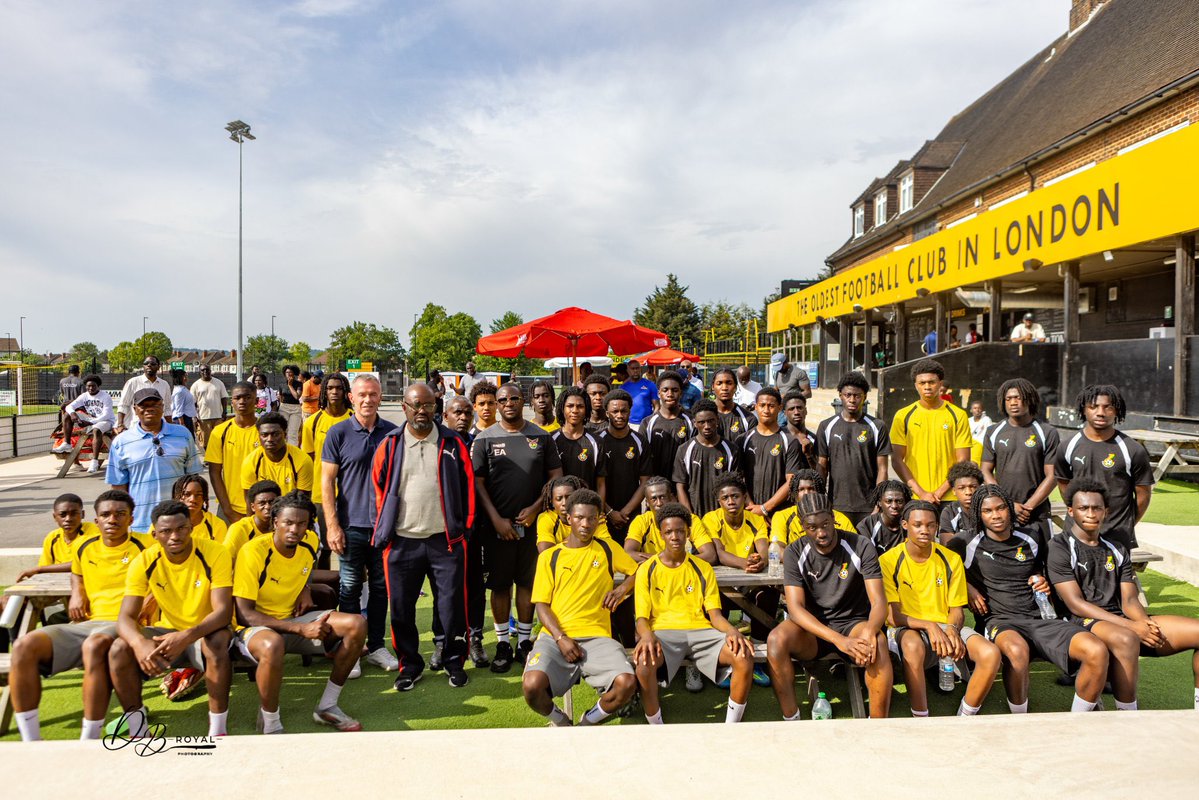 vincenthenneh1's tweet photo. 🚨40 🇬🇭Ghanaian-born players in the 🇬🇧UK, playing in top academies, took part in Ghana FA’s first talent ID program. 

Coaches evaluated U15-U20 players in Bromley. The program will soon include more academies and grassroots football across the UK.

📸: DB Royal https://t.co/DDz9LBlAxZ