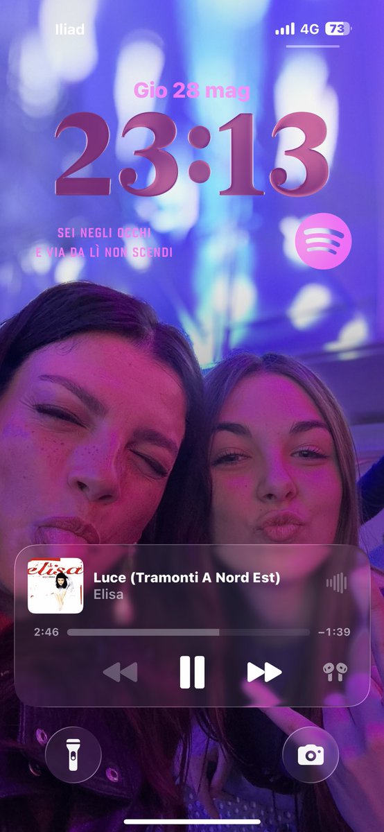 emmabbracciami_'s tweet photo. non chiedetemi come ma sta canzone in palestra mi carica come non so cosa 😃 https://t.co/7i3vFAUhrn