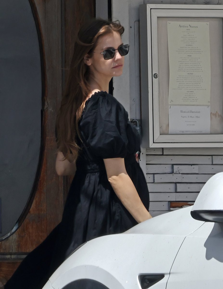 Barbara Palvin TODAY tweet media